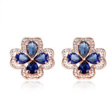 Cuatro Leaf Clover diseño de plata 925 Stud Earings joyería con Zircon Azul Saphire